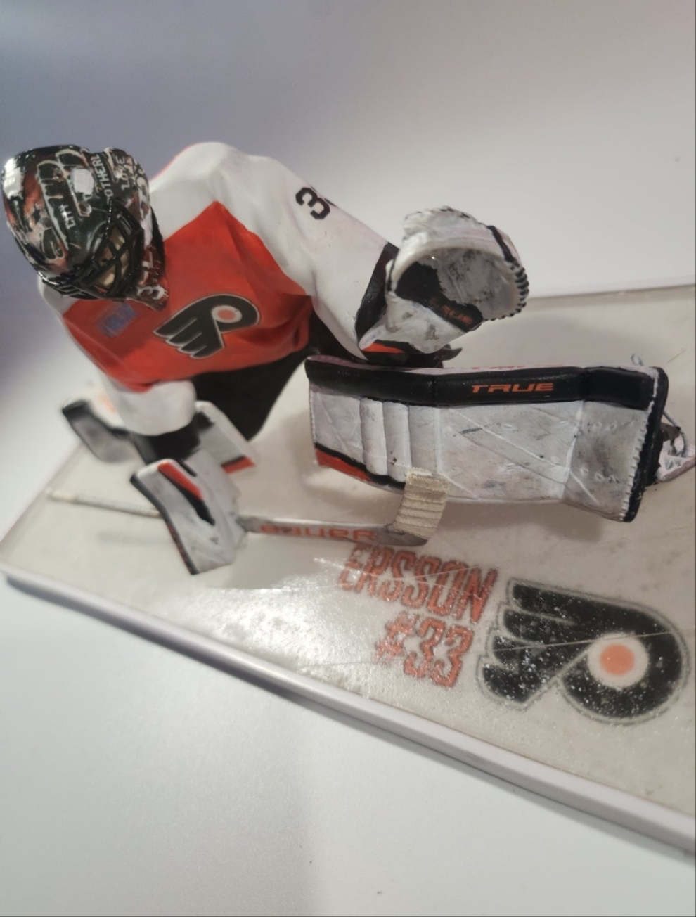 Hockey bases